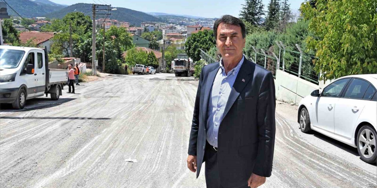 Osmangazi Belediyesi 6 ayda 28 bin ton asfalt çalışması yaptı