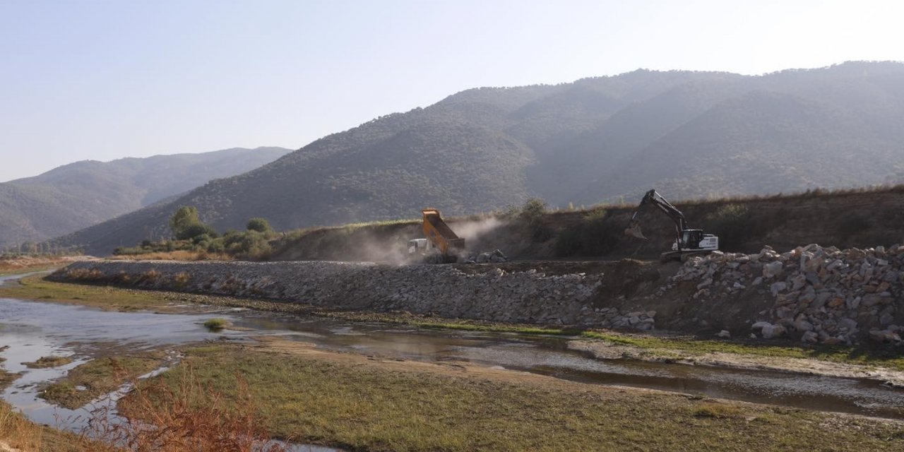 Çine Çayı ıslah çalışmalarının yıl sonuna kadar tamamlanacağı açıklandı