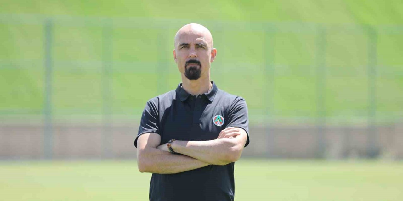 Gökhan Çelebi, Alanyaspor’un idari menajeri oldu