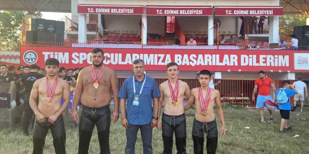 Balıkesir Büyükşehir Kırkpınar’dan madalyalar ile döndü