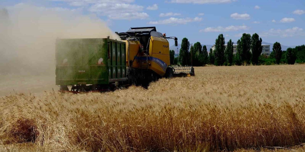 “Tarladan Sofraya Tarım Lisesi” projesi meyvelerini vermeye başladı