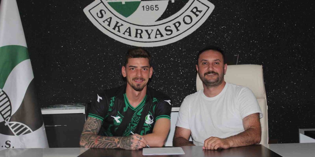 Sakaryaspor, Erdi Dikmen ile sözleşme imzaladı