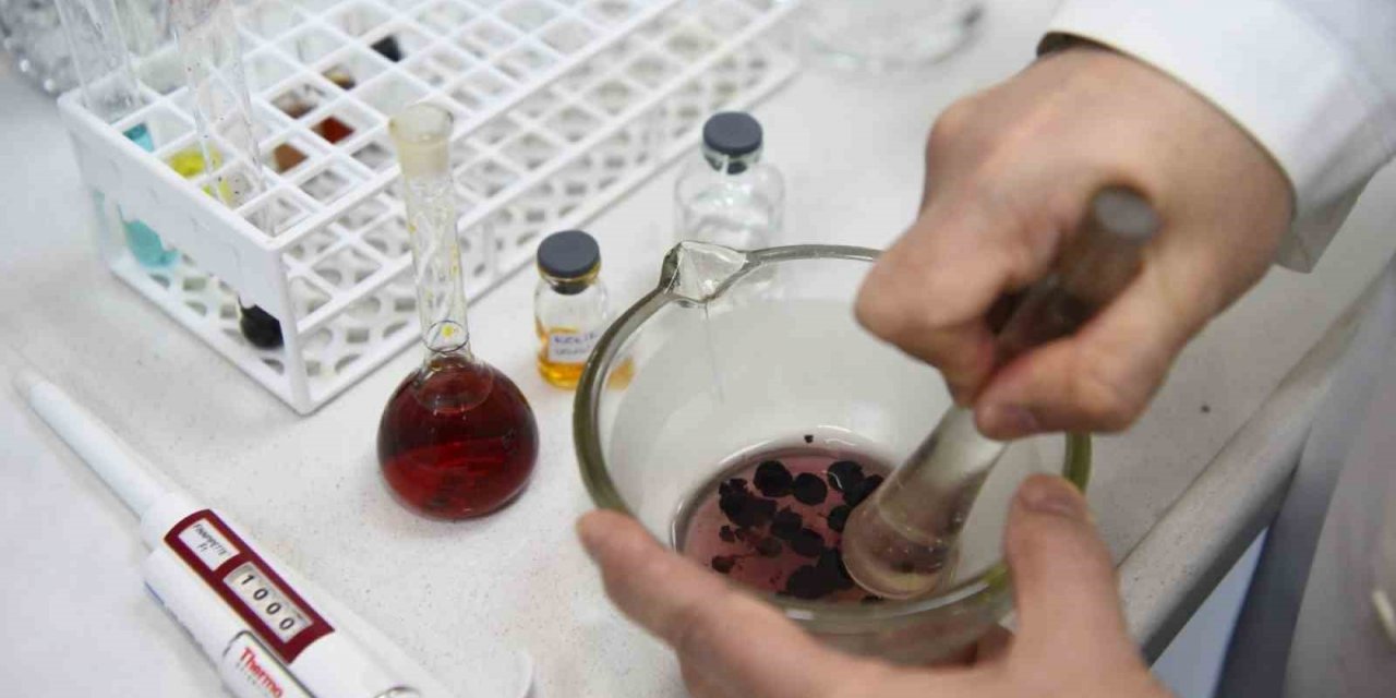 Geleceğin eczacı adaylarının tercihi Anadolu Üniversitesi