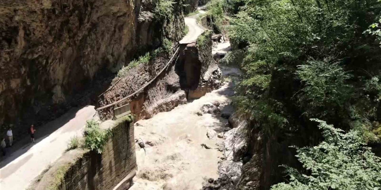 Şeker Kanyonu sel afetinde zarar gördü