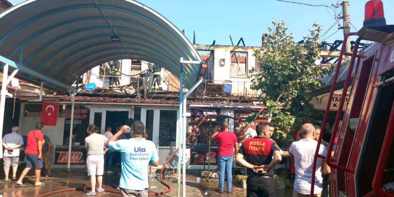 Ula’da 10 işyeri zarar gördü