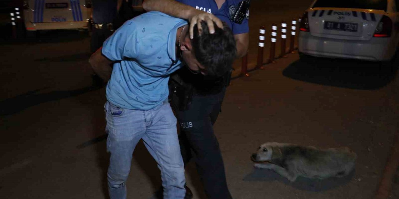 Polisin ihtarlarına uymayıp çalıntı motosikletle 15 kilometre kaçıp ortalığı birbirine kattılar