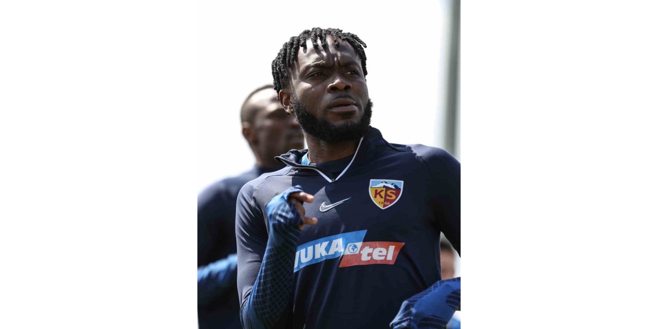 Kayserispor 2 futbolcu ile anlaştı