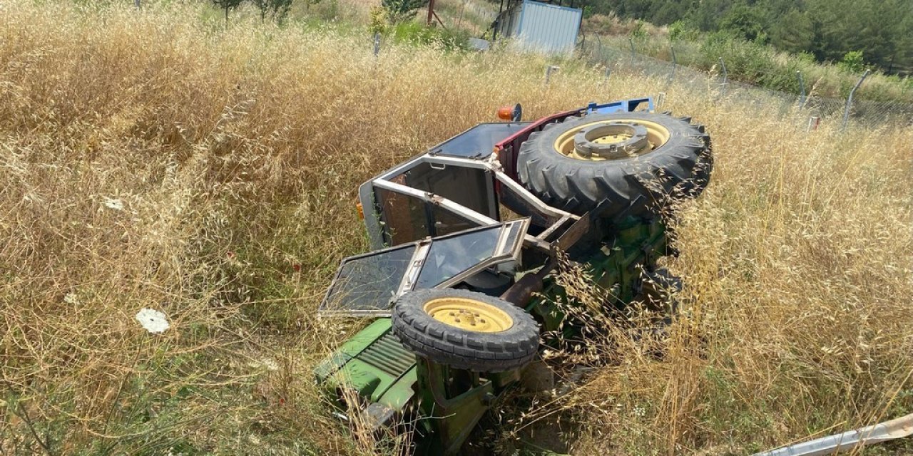 Arkasındaki araçlara yol vereyim derken az kalsın canından oluyordu