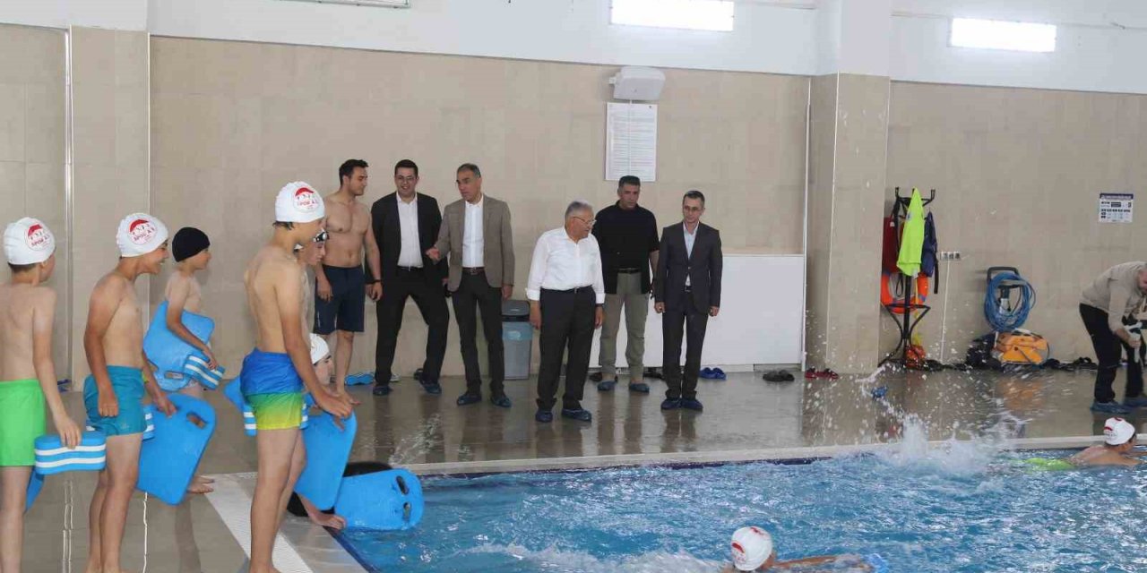 Başkan Büyükkılıç’tan Beyazşehir Sosyal Yaşam Merkezi’nde inceleme