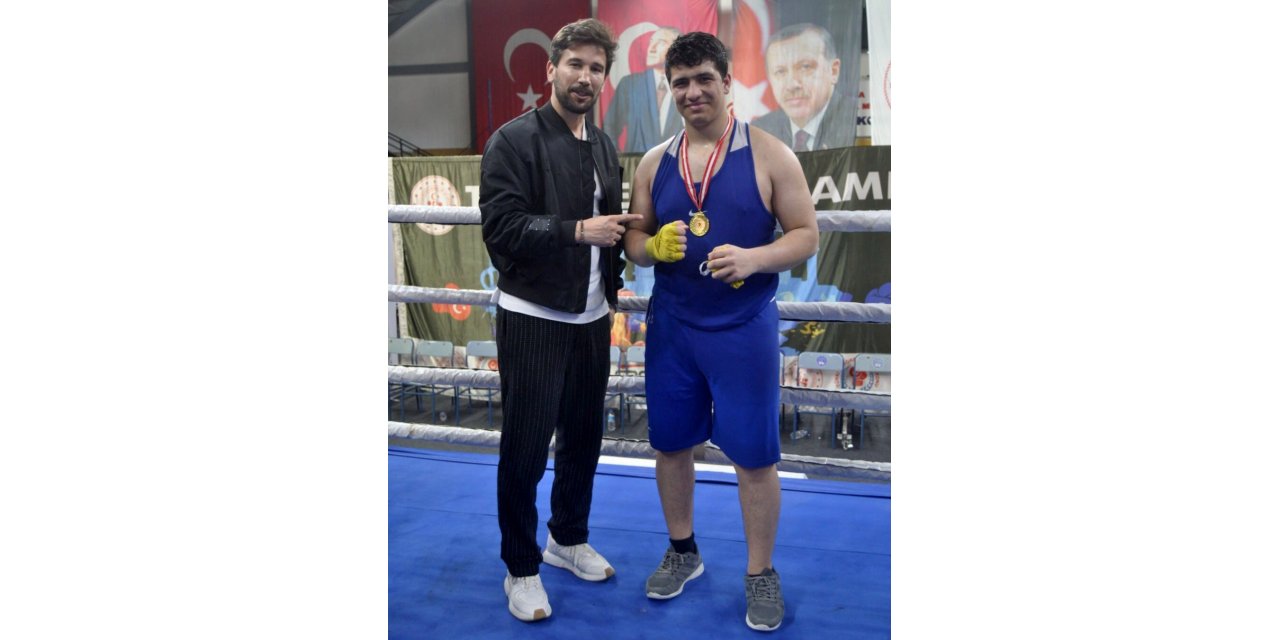 Sakarya Büyükşehir’e bir gurur da bokstan geldi