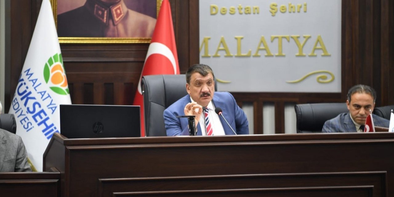 Başkan Gürkan: "Zamanında alınan yanlış kararlar bugün karşımıza büyük bir yıkım olarak çıkmakta"