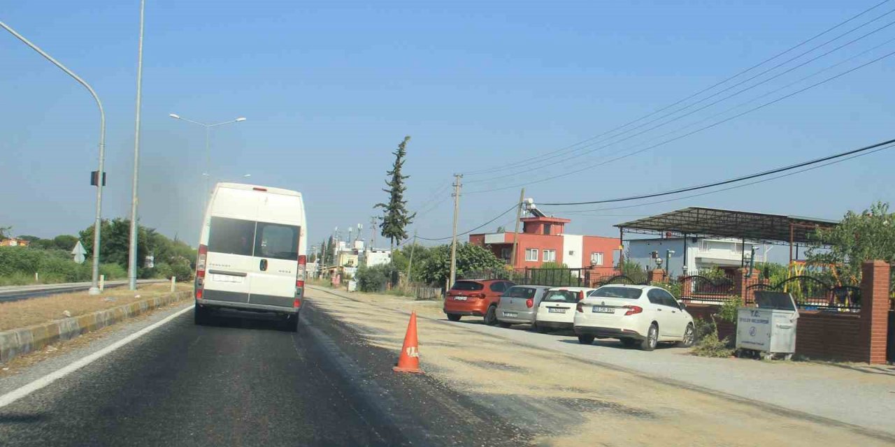 Aydın’da etkili olan çöl sıcakları asfalt eritti