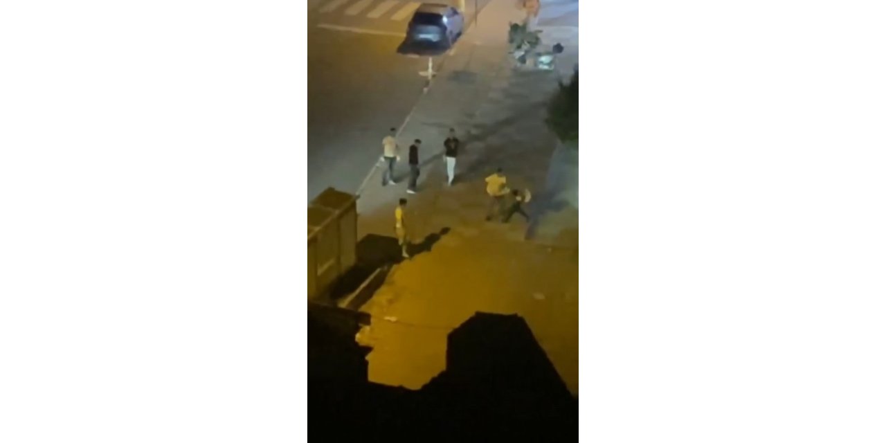 Maltepe’de yol verme kavgası: Darp etti, camları patlattı