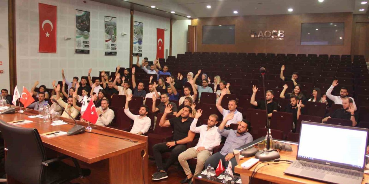 AOSB’nin genç sanayicileri yönetimini seçti