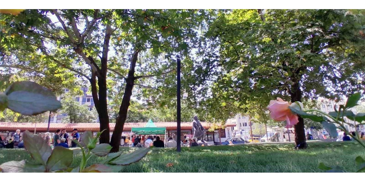 Efe parkı vatandaşların hizmetine açıldı