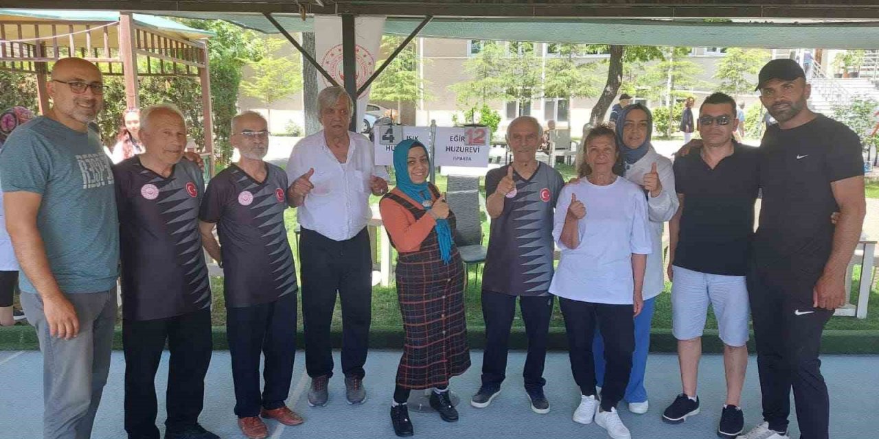Eğirdir Huzurevi Bocce Takımı, şampiyonluğa koşuyor