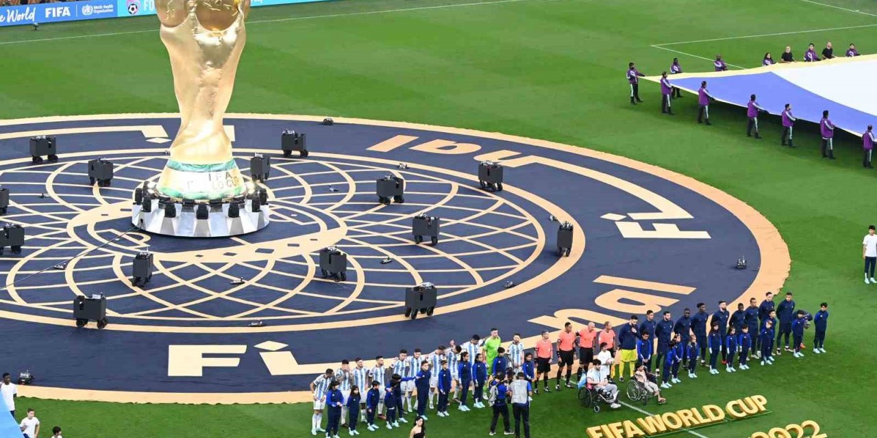 FIFA’dan Dünya Kupası’na oyuncu gönderen takımlara 209 milyon dolar yardım