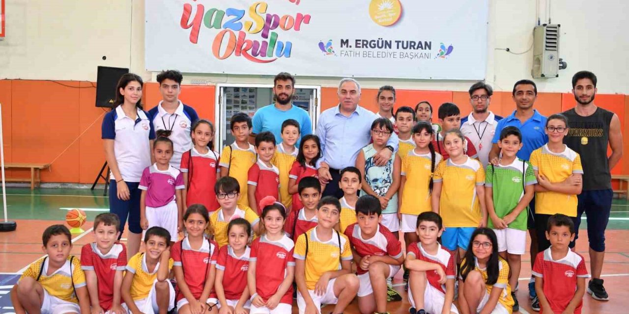 Fatih’te 9 branşta yaz spor okulları başlıyor