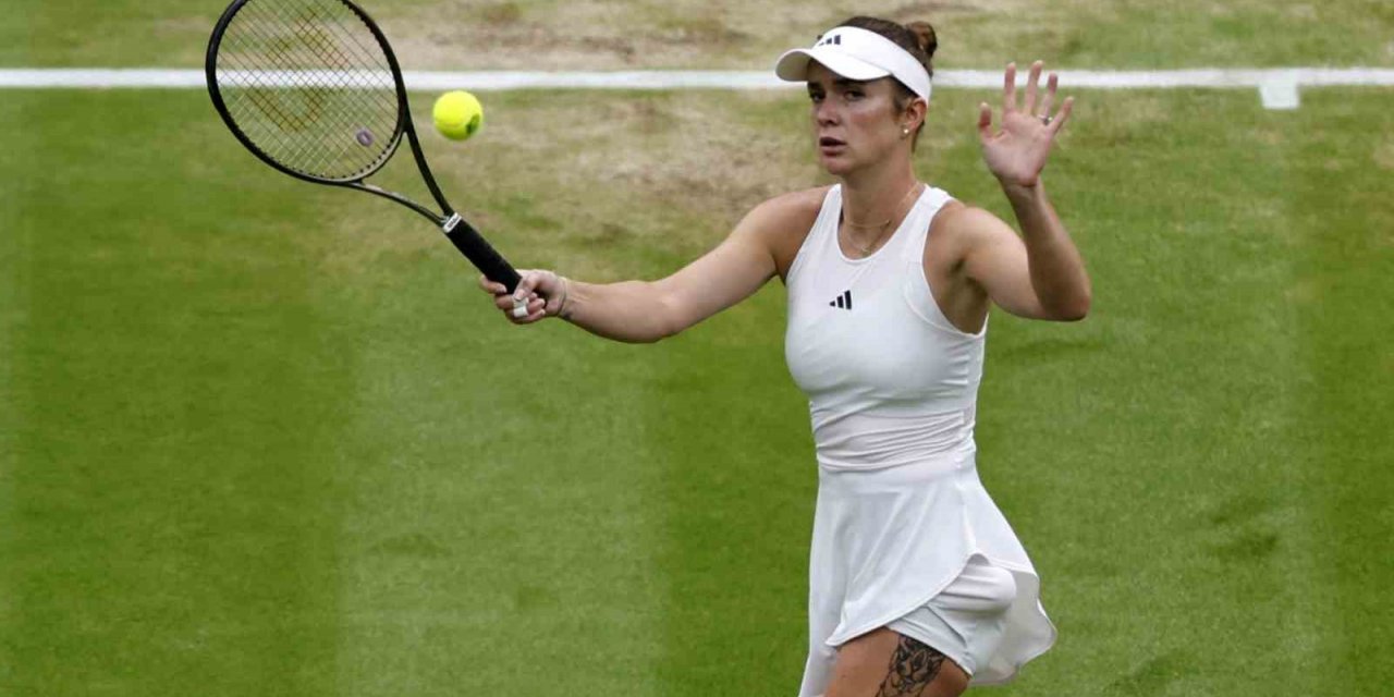Wimbledon’da ilk finalist Marketa Vondrousova oldu