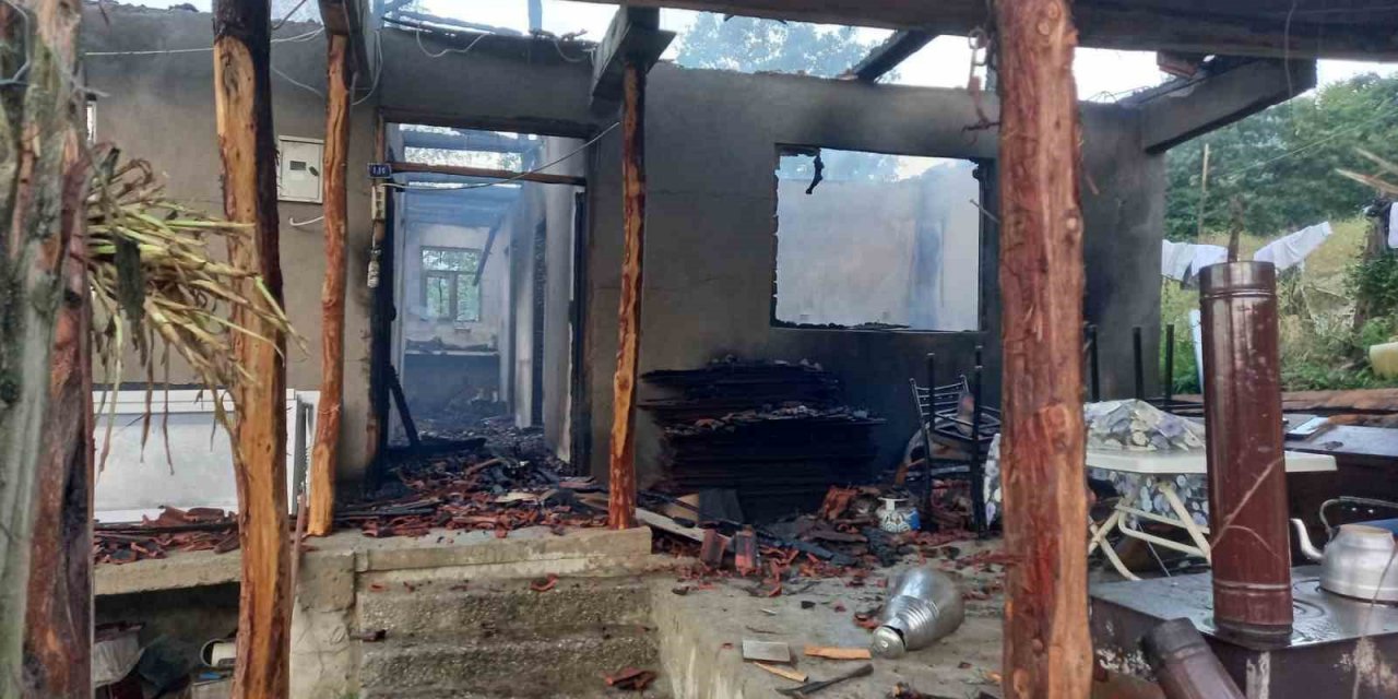 Sinop’ta akıl almaz olay: Önce öldürüldüler, sonrasında ise evleri yakıldı
