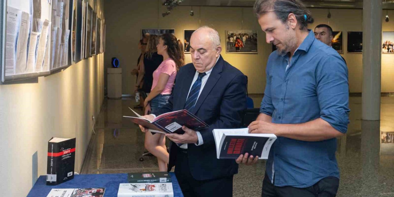 Yaşar Üniversitesinde 15 Temmuz Demokrasi ve Milli Birlik Günü anma etkinliği