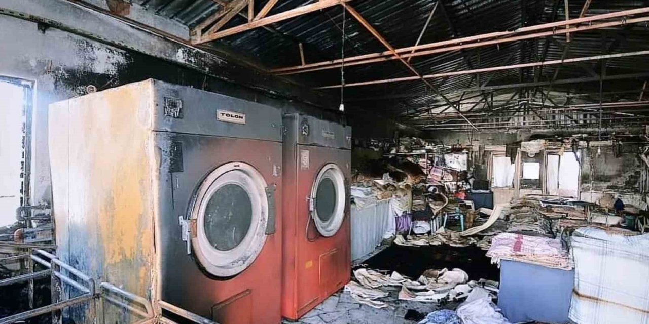 Çamaşırhanede çıkan yangında büyük çapta maddi hasar meydana geldi