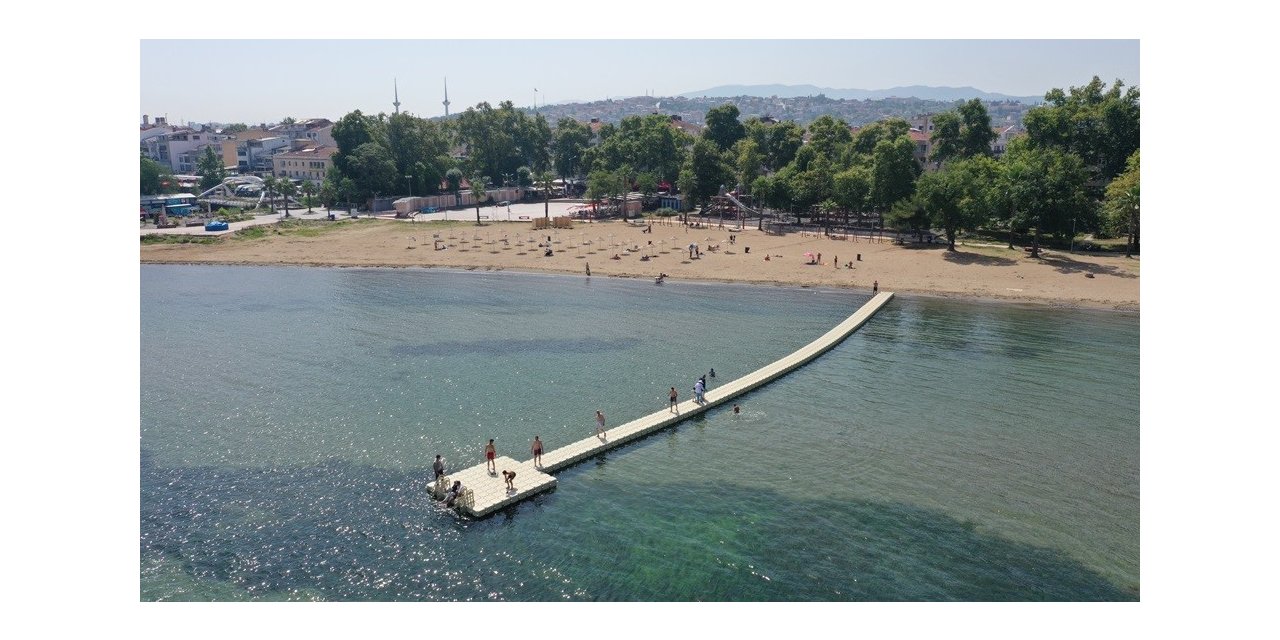 Akasya Plajı modern görünüme kavuşturuldu