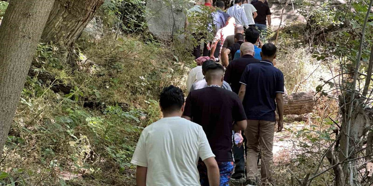 Irak heyeti Amazon’a benzettikleri Doski Vadisi’nde