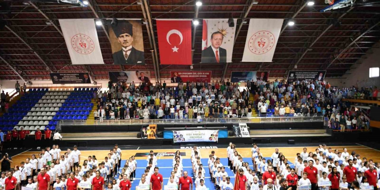 Gençler yazın spora doyacak