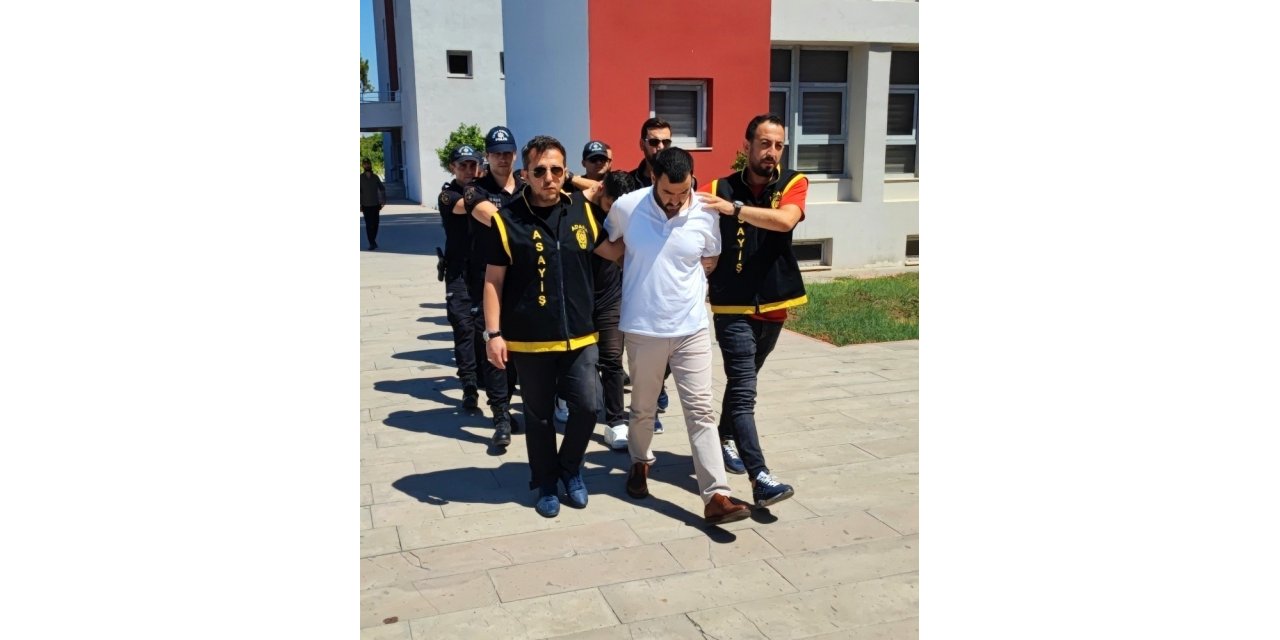 Değnekçi cinayetinde eş zamanlı baskınlarla yakalanan 7 şüpheli tutuklandı