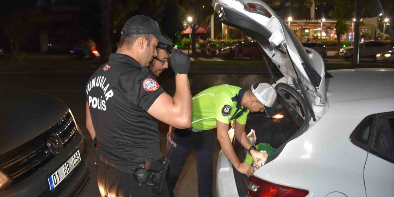 Adana’da huzur ve güven uygulaması:53 şahıs yakalandı