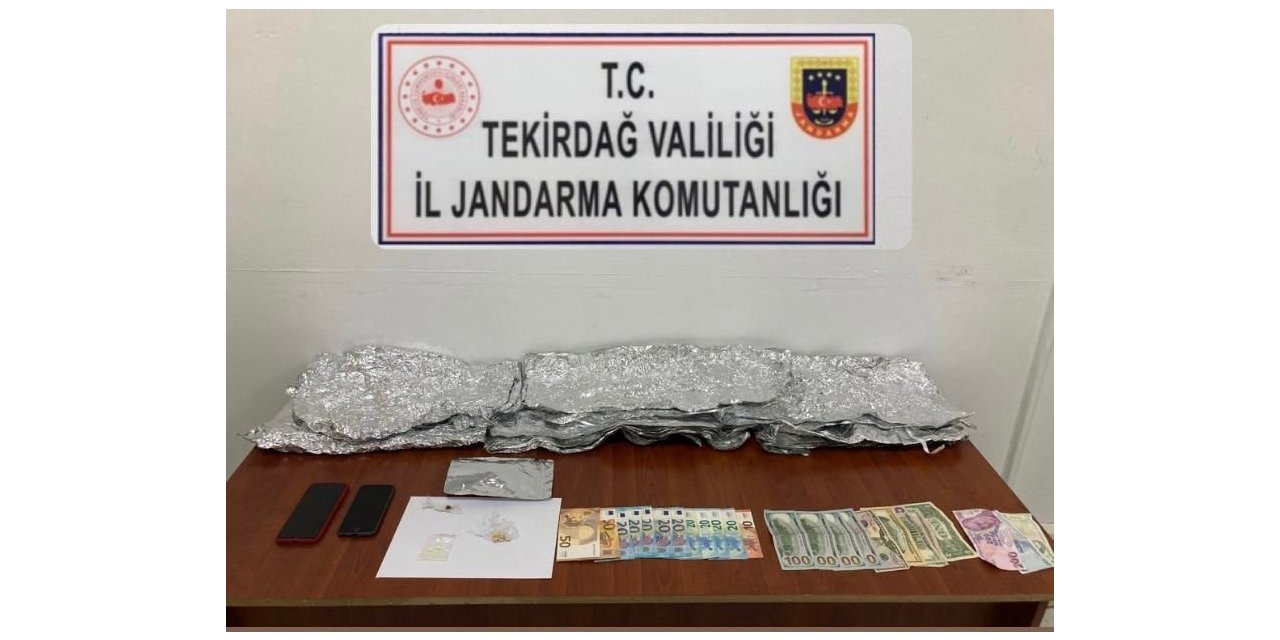 Hem uyuşturucu satıcısı, hem göçmen kaçakçısı