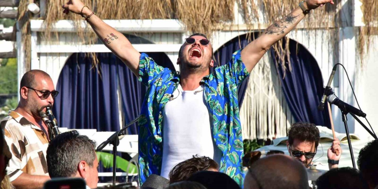 45 derecede coştu coşturdu