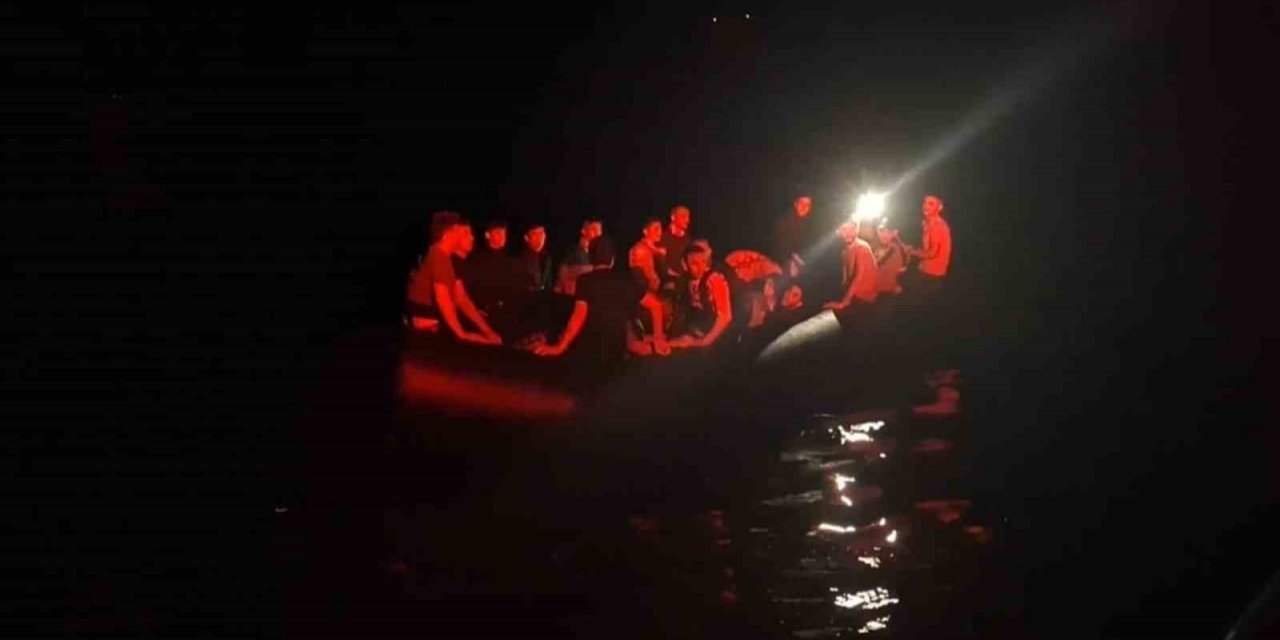 Datça’da 27 düzensiz göçmen kurtarıldı