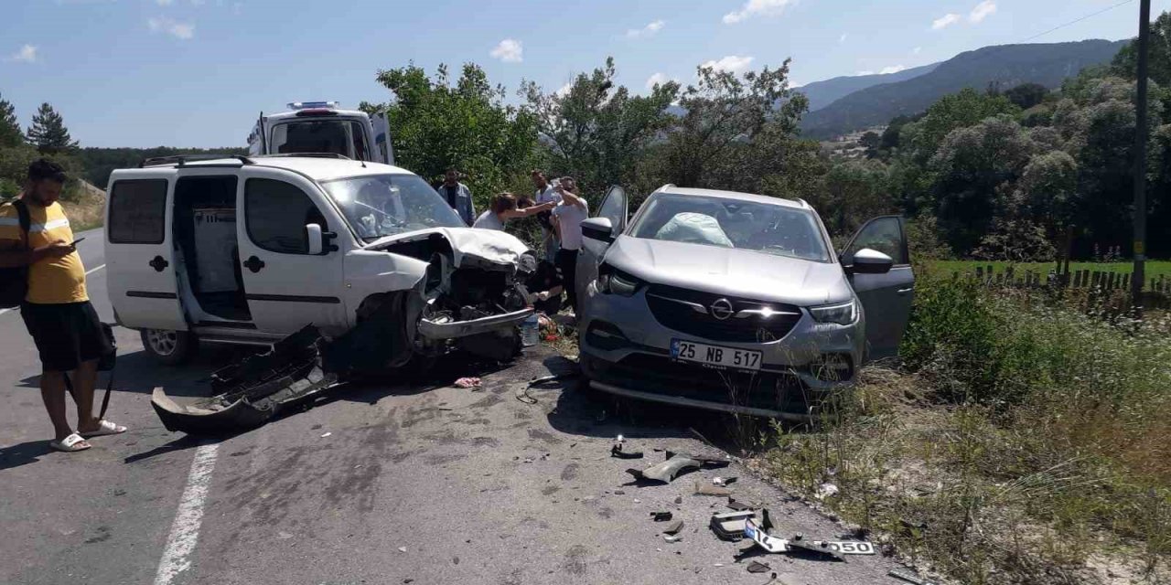 Bolu’da iki araç kazaya karıştı: 2 yaralı