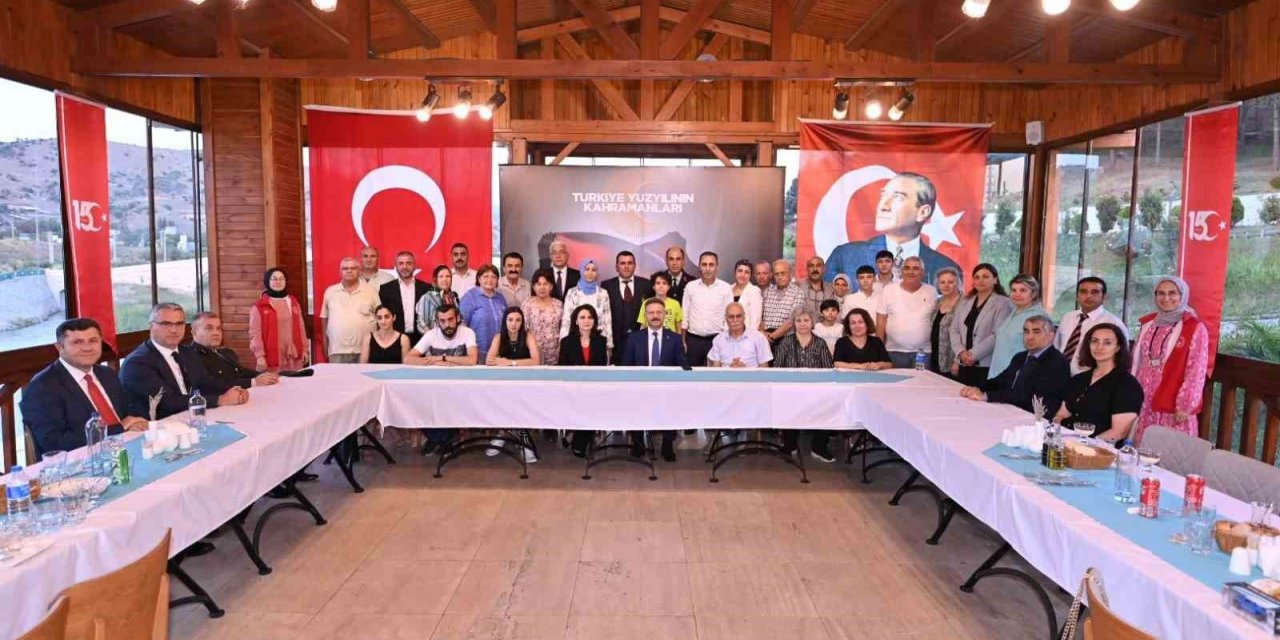 Vali Aksoy şehit aileleri ve gaziler ile yemekte bir araya geldi