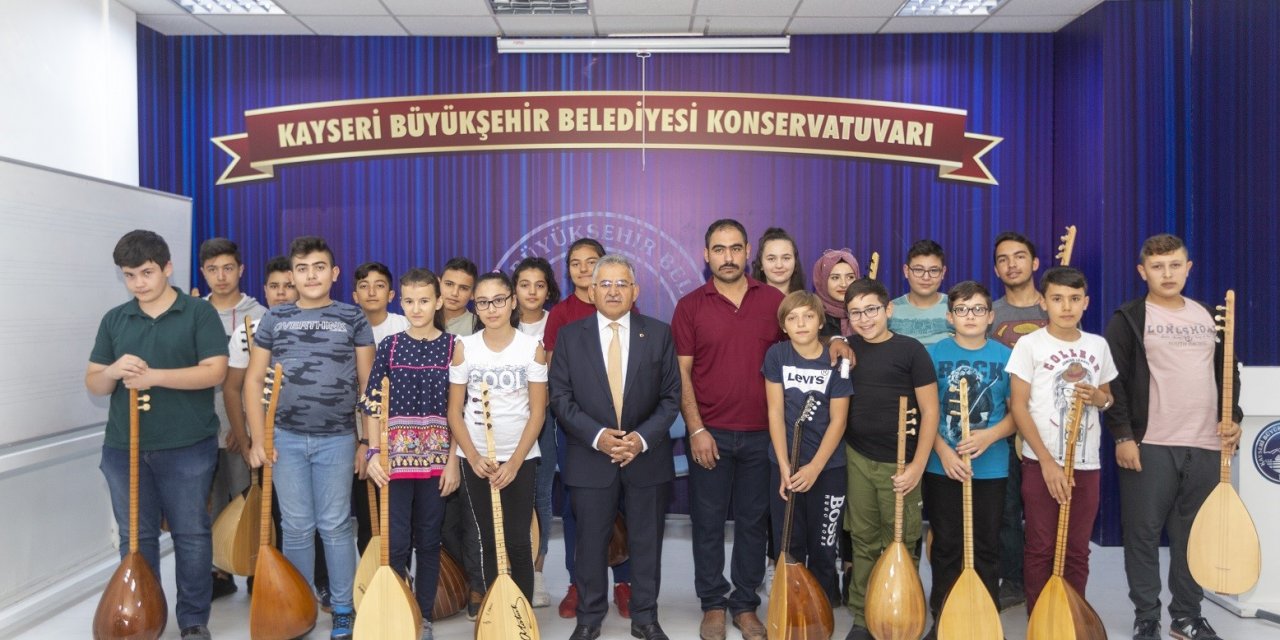 Büyükşehir’in konservatuvar yaz kursları 2 bin 298 öğrenci ile eğitime başladı