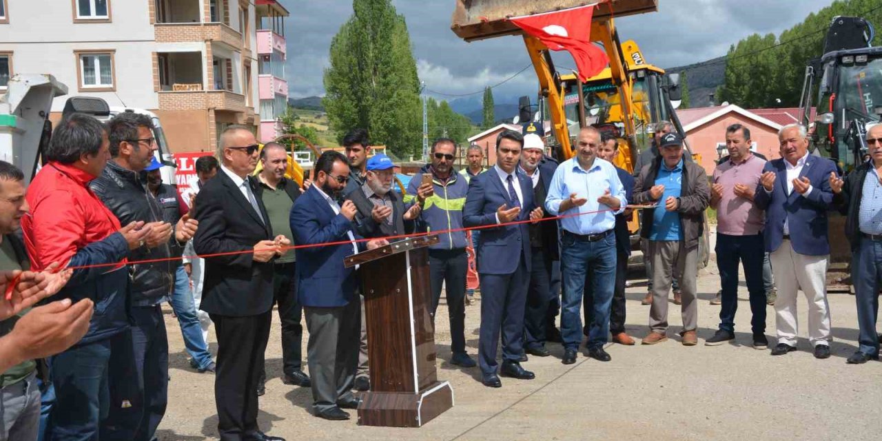Alucra ilçesinde doğalgaz altyapı çalışması kurban kesilerek başladı