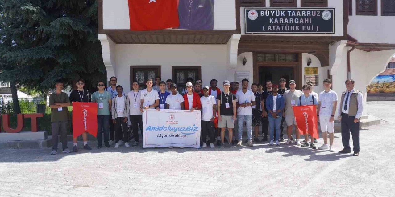 Afyonkarahisar’ı karış karış gezdiler