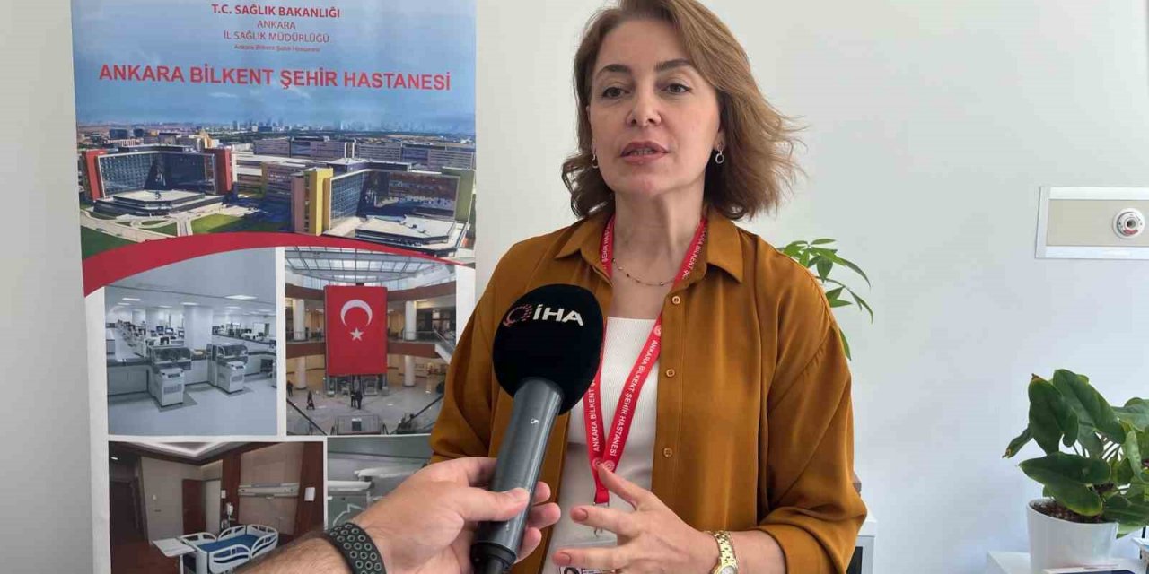 Prof. Dr. Emre: “Güneş ışınlarına maruz kalmak deri kanserlerinin gelişimini tetikliyor”