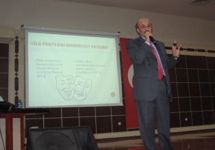 Çetin: Güleryüzlü olalım!