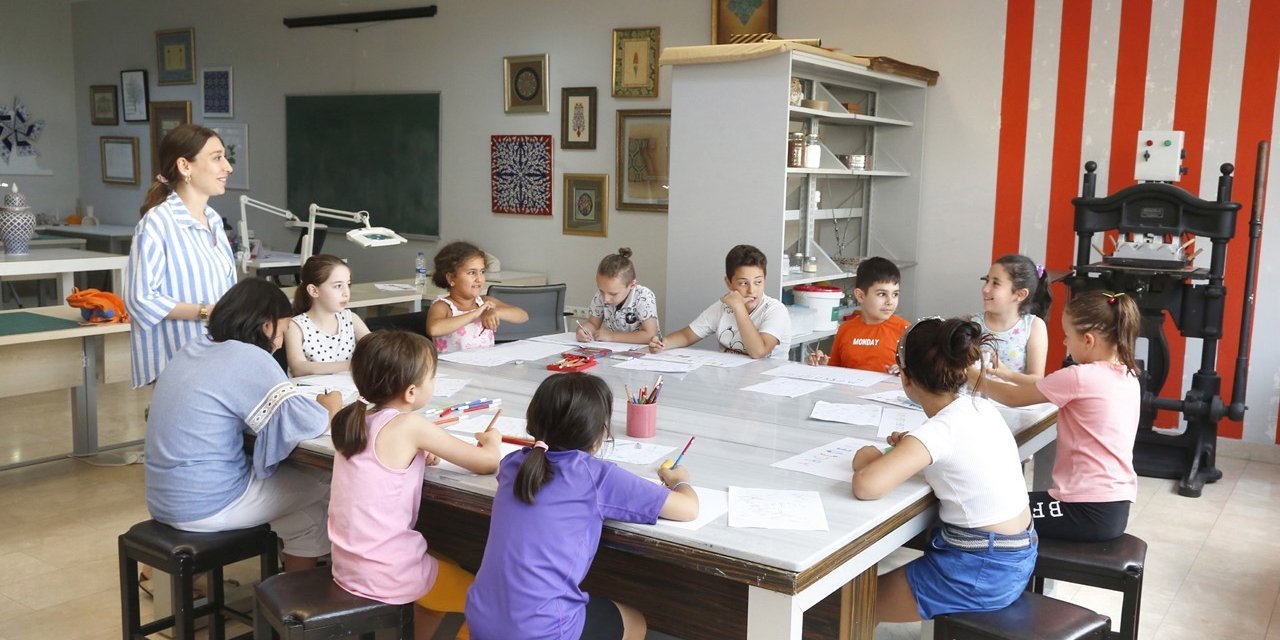 Küçükçekmece’de çocukları ve gençleri sanatla dopdolu bir yaz bekliyor