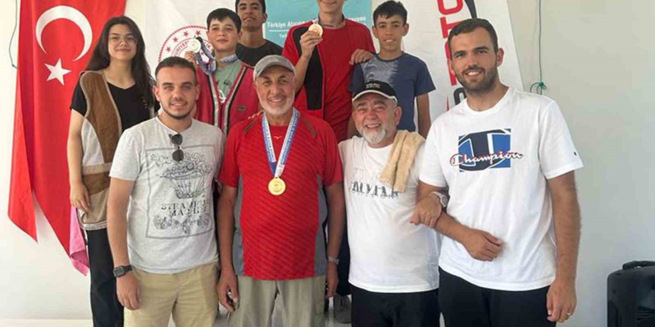 Karaman atıcılık takımı madalya ile döndü