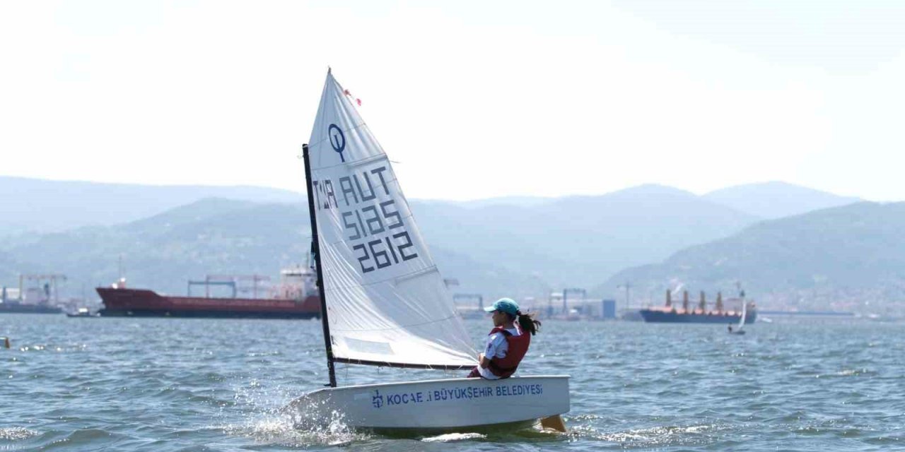 3. Yelken Trofesi Yarışmasında madalyalar sahiplerini buldu