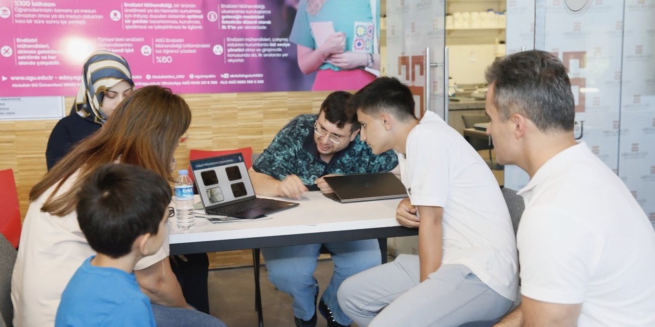 Abdullah Gül Üniversitesi’nden Tercih ve Tanıtım Günleri