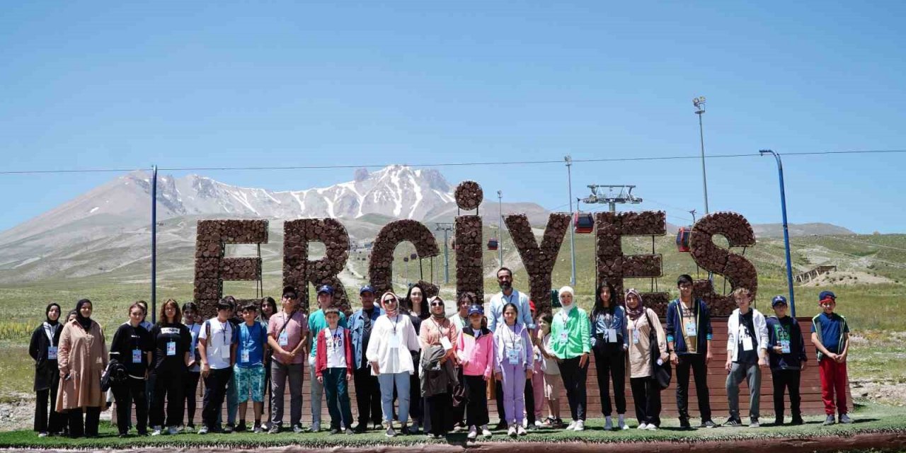 Gençler; ’Dünya Gençlik Becerileri Günü’nde Erciyes’te Buluştu