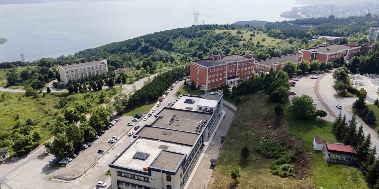 SUBÜ’nün Anketlerinde +1 Eğitim Modeli farkı