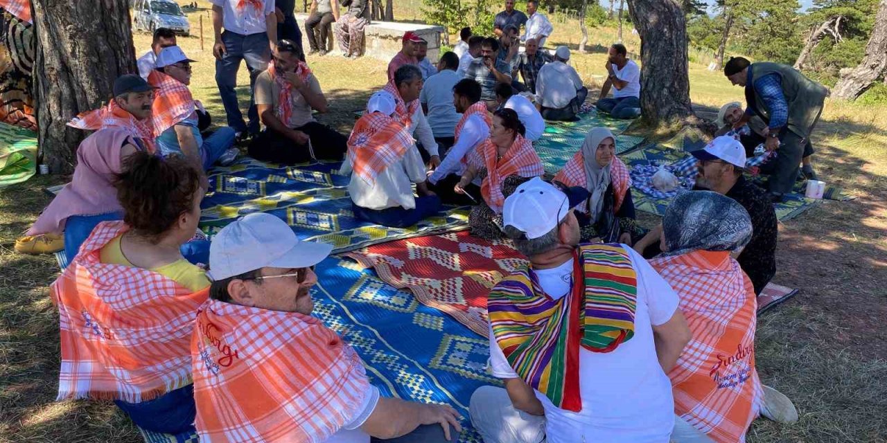 Balıkesir’in Sidan Yaylasında Yörük hayrı