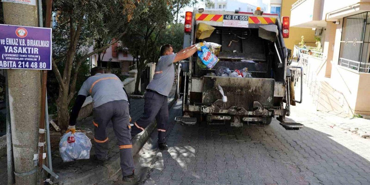 Başkan Gümüş: “Çöp çıkarma saatlerine uyulmalı”