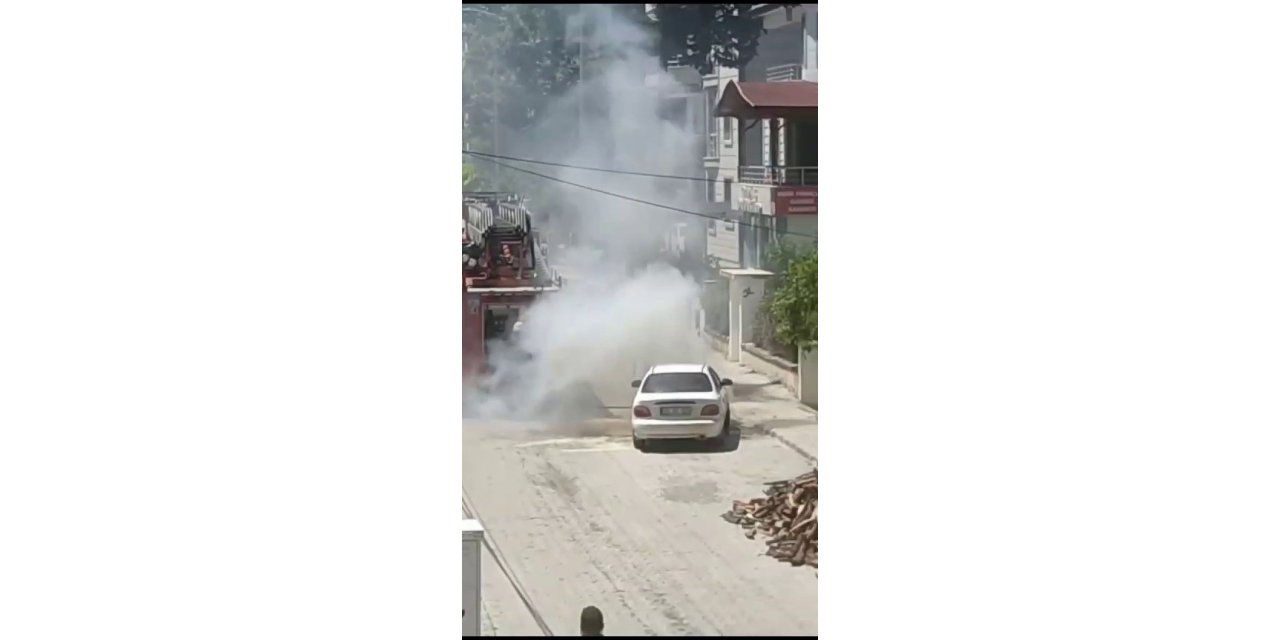 Bir anda motor kısmından duman yükseldi, faciadan dönüldü